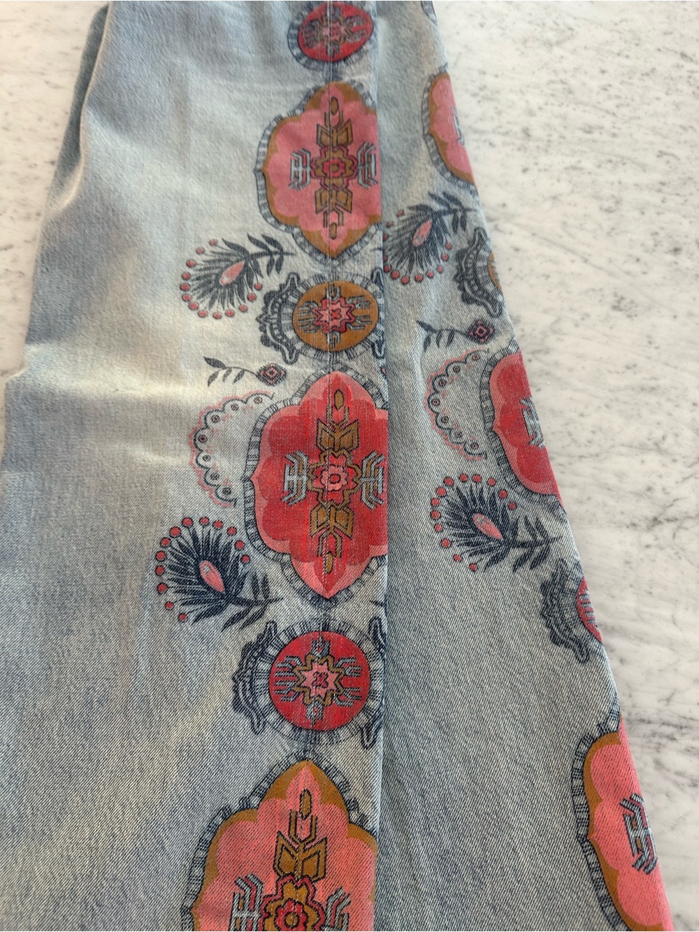 Mother denim jeans The Maven Sneak Embroidery-Print Wide-Leg Jeans - Picture 2 of 8